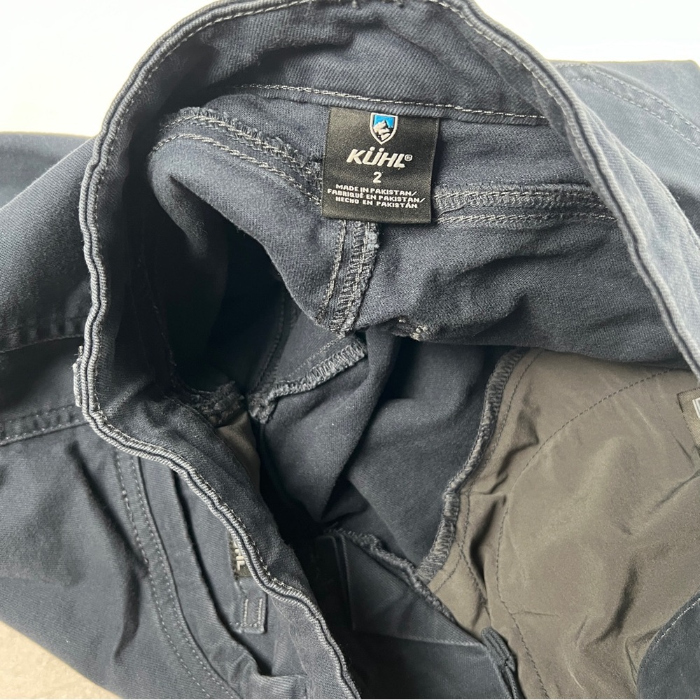 Kuhl Women's Kontour Outdoor Hiking Shorts 7" inseam Navy Blue Odyssey Sz 2 - Picture 6 of 8